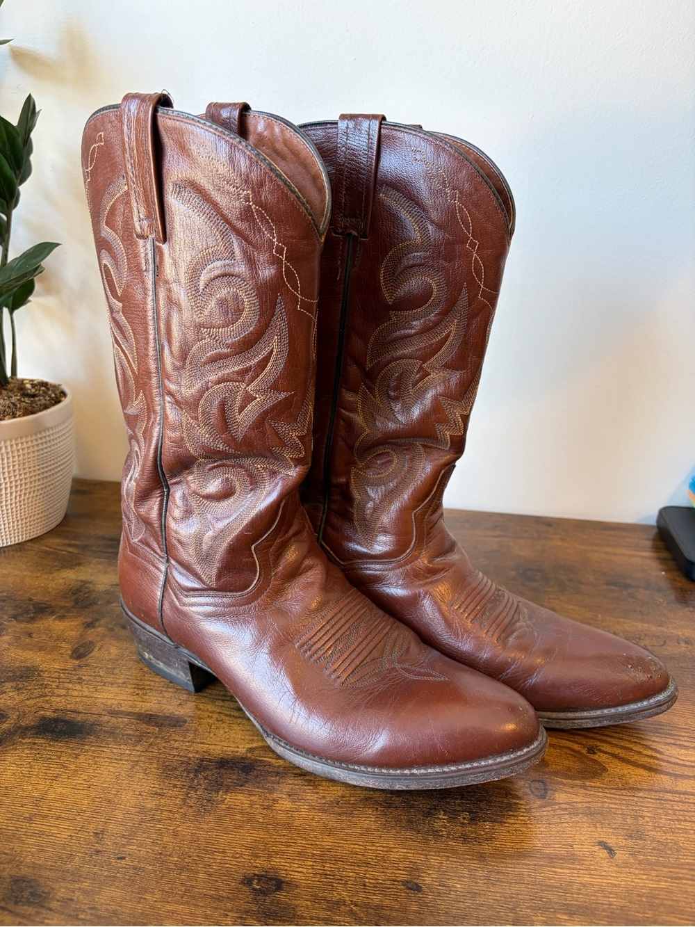 Vintage Dan Post Milwaukee Antique Brown Snip Toe Western Cowboy Boots Men’s 10